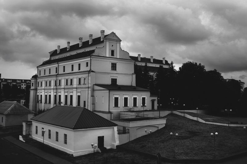 пинск, беларусь, архитектура,коллегиум Пинский иезуитский коллегиум. XVII век. фото превью