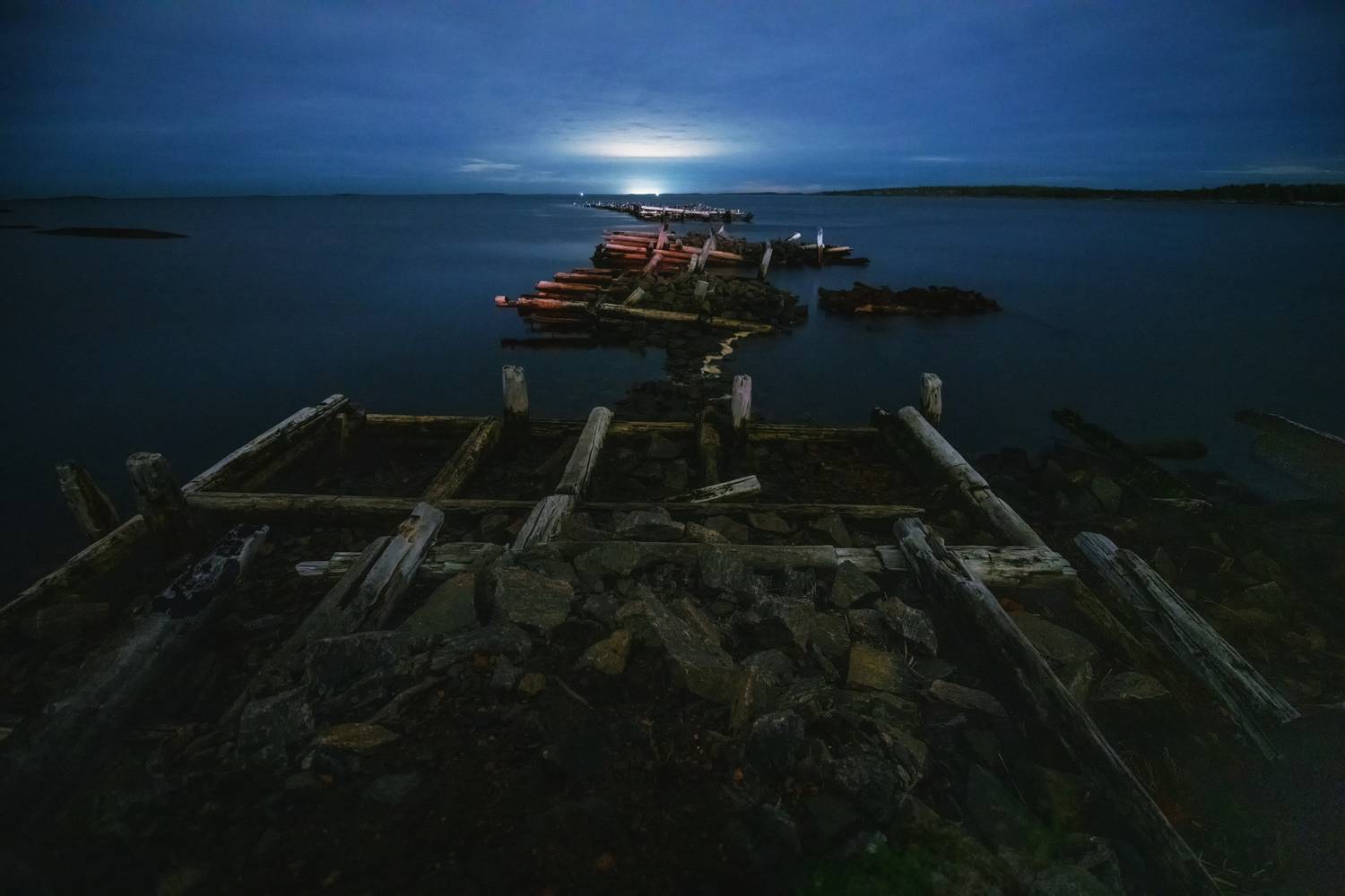 Старый причал. Автор: Гуринович Дмитрий , Гуринович Дмитрий