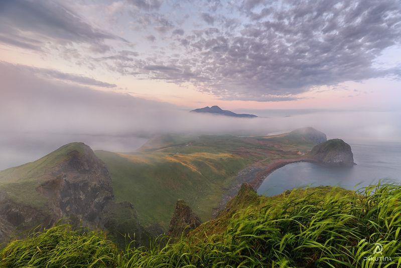 кунашир, курилы, курильские острова, пейзаж Туманное утро на о. Кунаширеphoto preview