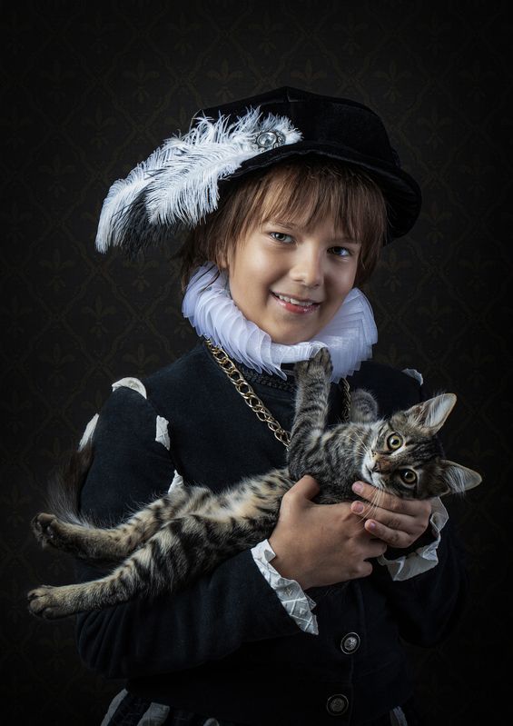 Кот, мальчик, шляпа, средневековье. Со своим котомphoto preview