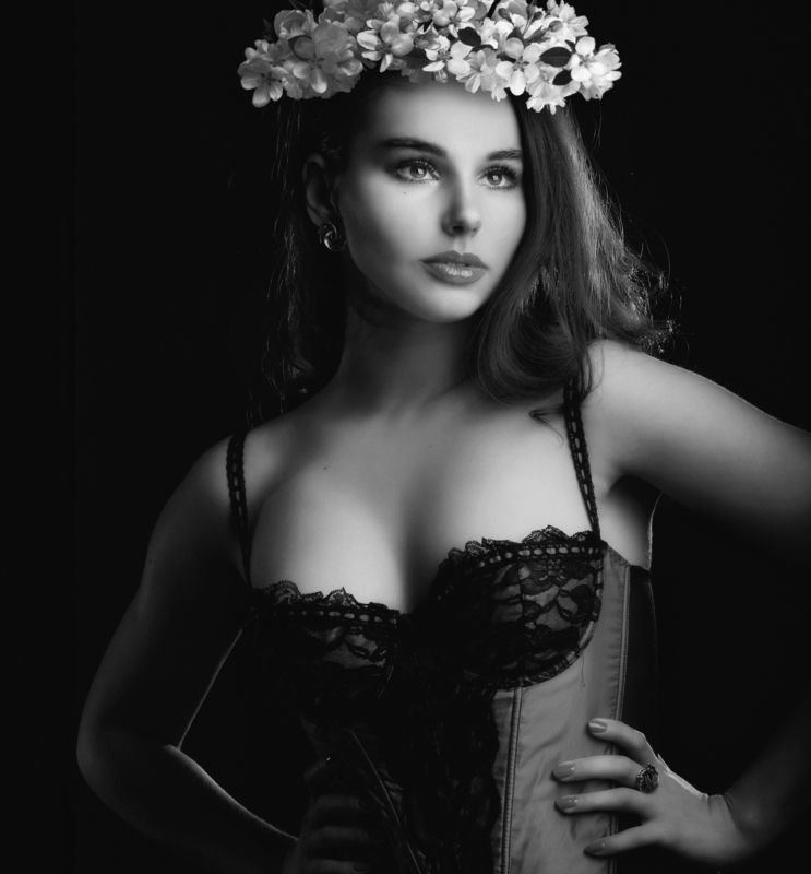 ---= flowers & corset =---photo preview