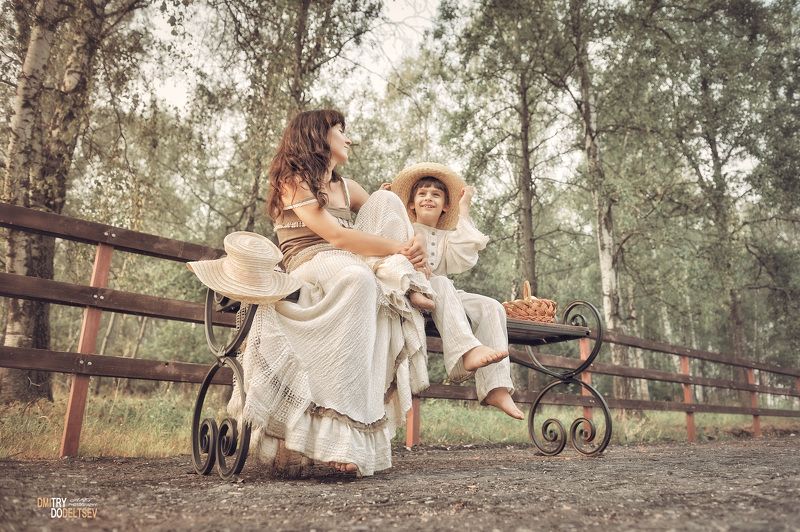 лес, скамейка, девушка, мальчик, мама, ребенок, сын, семья Сельский гламур...photo preview
