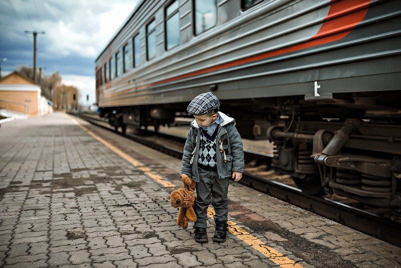 Boy, Child, Друг, Игрушка, Мальчик, Перон, Поезд, Ребенок best friendphoto preview