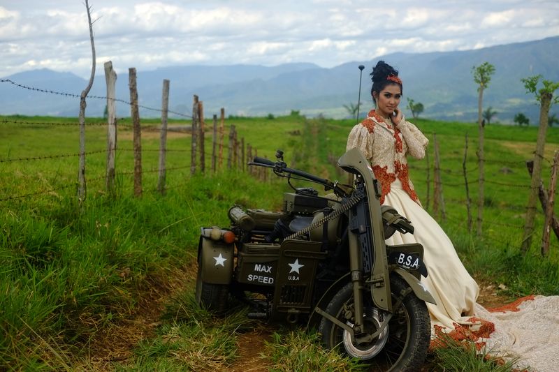 fashion, costume, people, Ghinaphoto preview