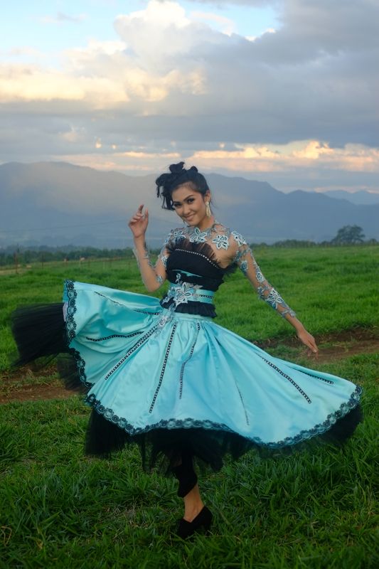 fashion, costume, people, Ghinaphoto preview