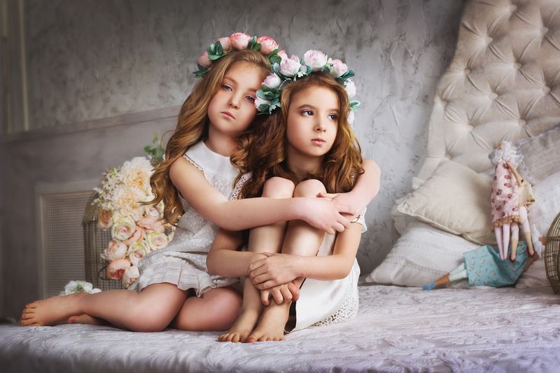 дети, девочки, цветы Сетренкиphoto preview