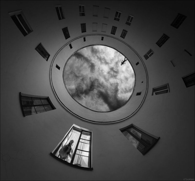 На другой сторонеphoto preview