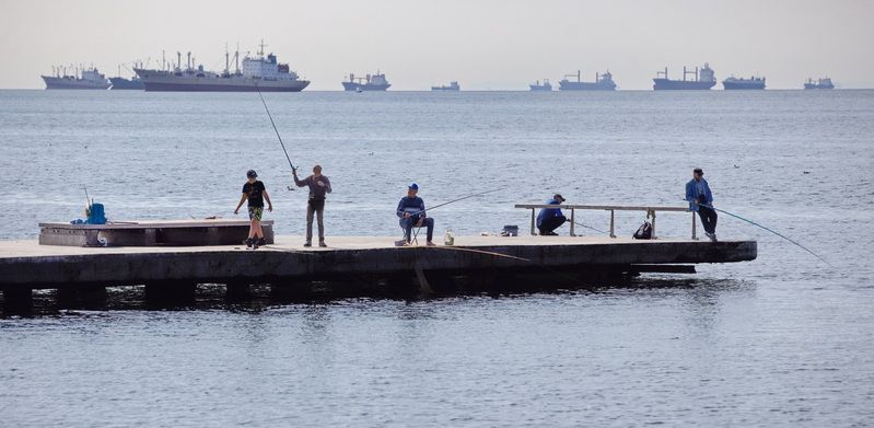 Приморье, Владивосток Рыбаки фото превью