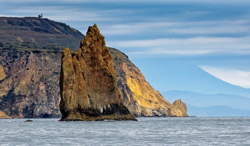 камчатка, тихий океан, путешествие, берег камчатки, скалы, бухта русская Суровые Камчатские берега..photo preview