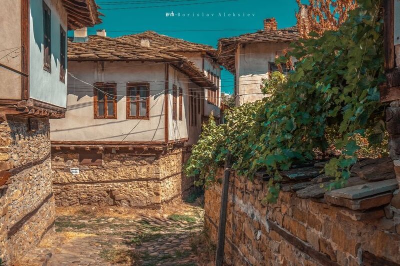 travel,lovech,varosha,light,street,old,building Lovechphoto preview