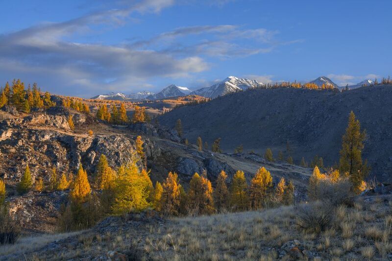 россия, горный алтай,осень,утро, первые лучи солнца С первыми лучамиphoto preview