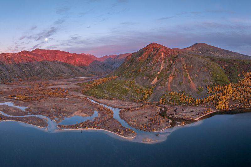 озеро джека лондона Утро на пару с Луной...photo preview