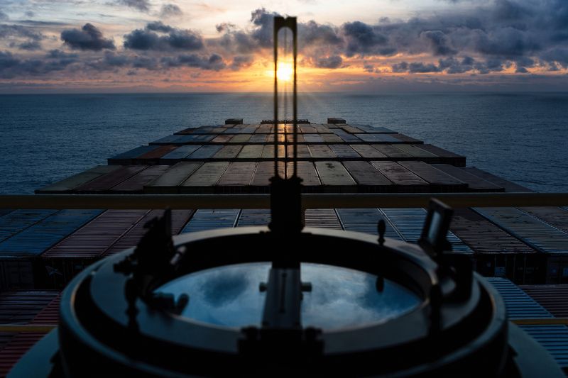 #Water #Cloud #Sky #Daytime #Boat #Light #Naval architecture #Watercraft #Horizon #Window The sun is at the gunpointphoto preview