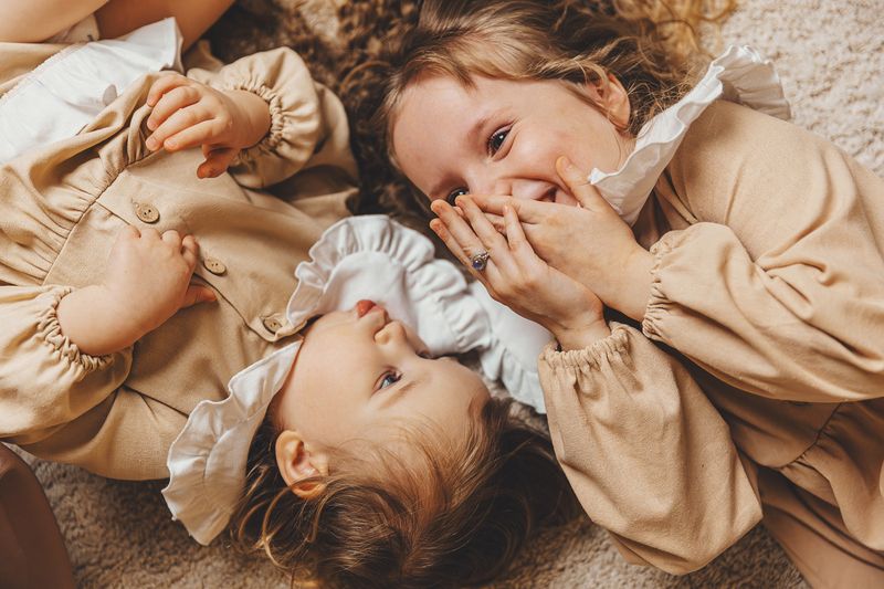 sisters girls funny giggling Sistersphoto preview