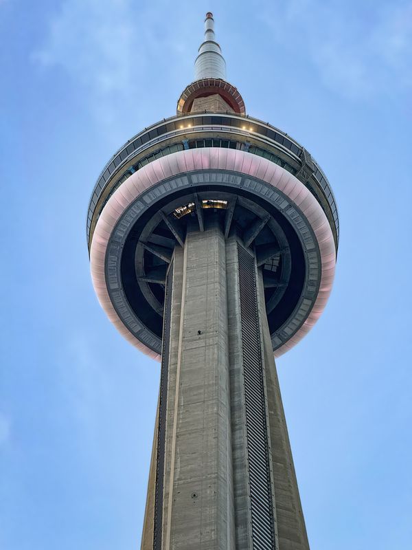 #Sky #Tower #Cloud #Building #Skyscraper #Tree #Observation tower #Street light #Symmetry #Finial CN Towerphoto preview