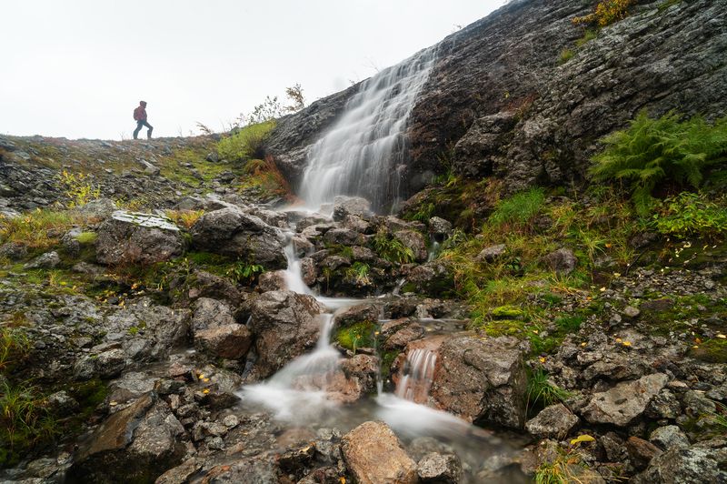 Один из водопадов на восточной стороне Поачвумчорра.photo preview