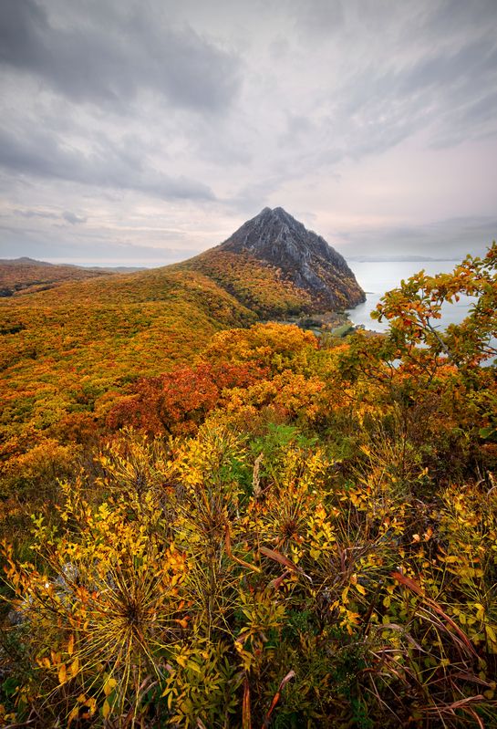 Сопка Сестра осеньюphoto preview