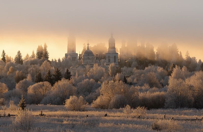 На рассветеphoto preview