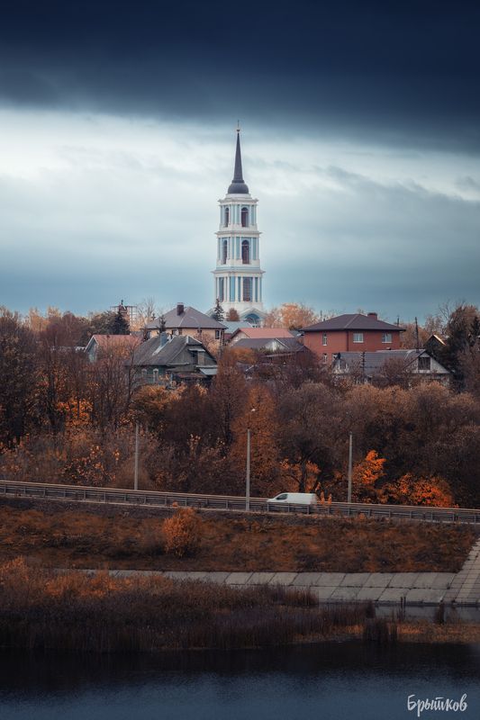 Колокольня Николаевской церкви. Венев.photo preview