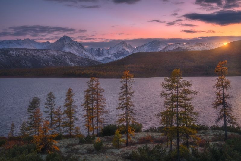 колыма На озере Джека Лондонаphoto preview