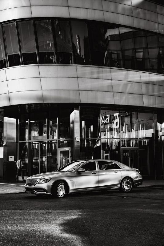 Один солнечный день в осеннем Москва-Ситиphoto preview