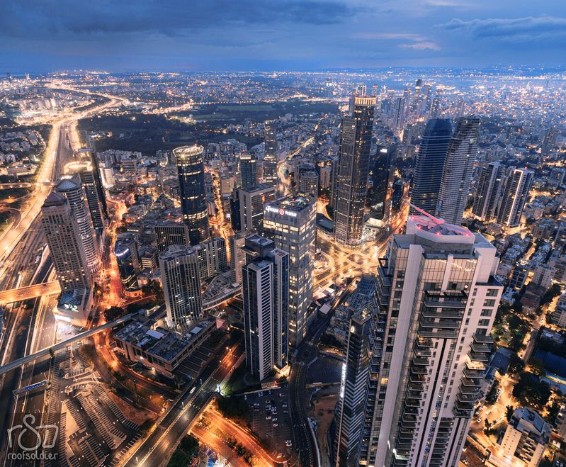 Israel, Tel Aviv, Ramat Gan, cityscape, city, roof, urban, urbex, night Ramat Ganphoto preview