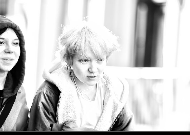 чб фото, уличный женский портрет, прохожие, девушки Уличный портрет. Прохожиеphoto preview