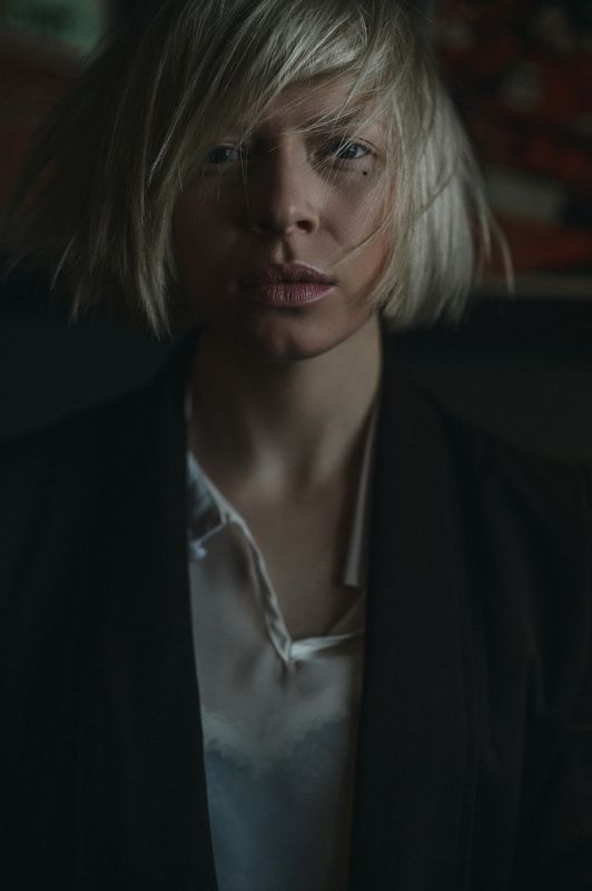 портрет, модель, девушка Косые линии судьбыphoto preview