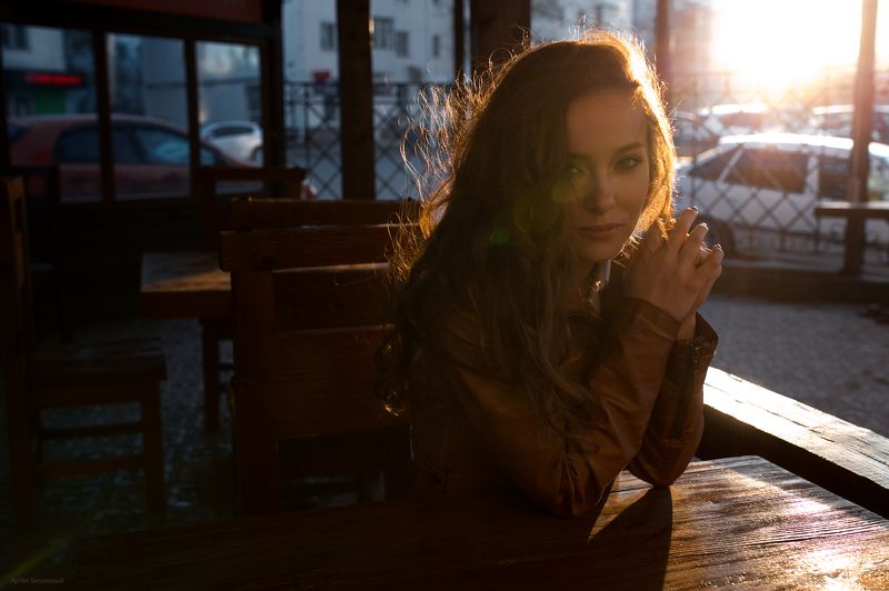 девушка, ветер, закат, вечер, весна Руфинаphoto preview