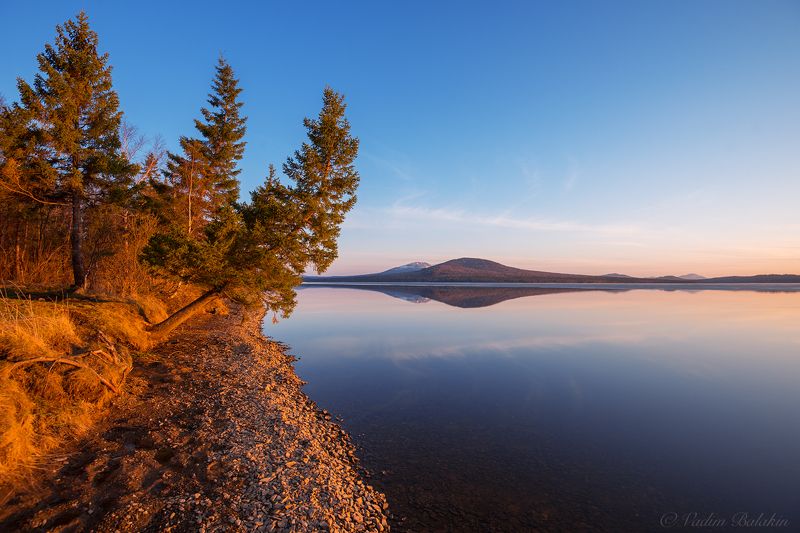 Берег, Весна, Закат, Зюраткуль, Озеро, Отражение, Южный урал Закат на Зюраткулеphoto preview