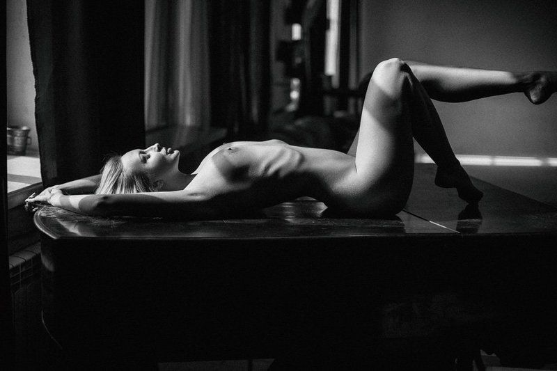 Девушка, ню, чб, girl, nude, bw ***photo preview