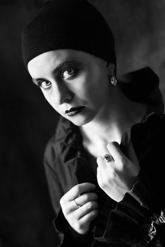 Моё сердце — словно чаша горького винаphoto preview