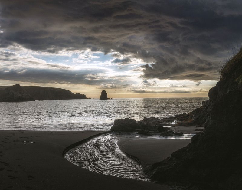 О. Шикотан. Тайфун надвигаетсяphoto preview