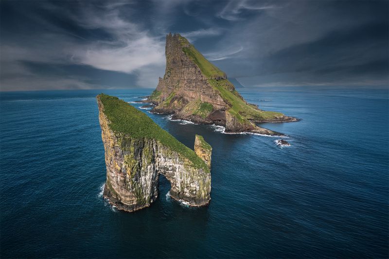 faroe, faroe islands, фарерские острова, drangarnir, аэрофотосъемка, фареры, атлантический океан, дрон Drangarnirphoto preview