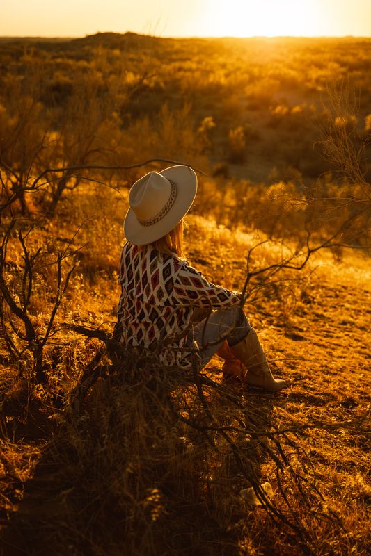 woman, portrait, fashion, beauty, outdoors Quiet momentsphoto preview