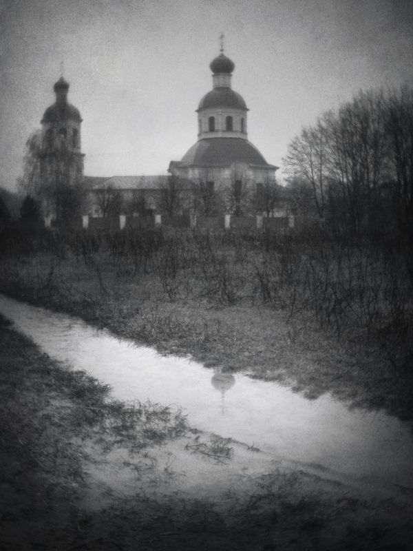 чб, монокль Прогулки по воде.photo preview