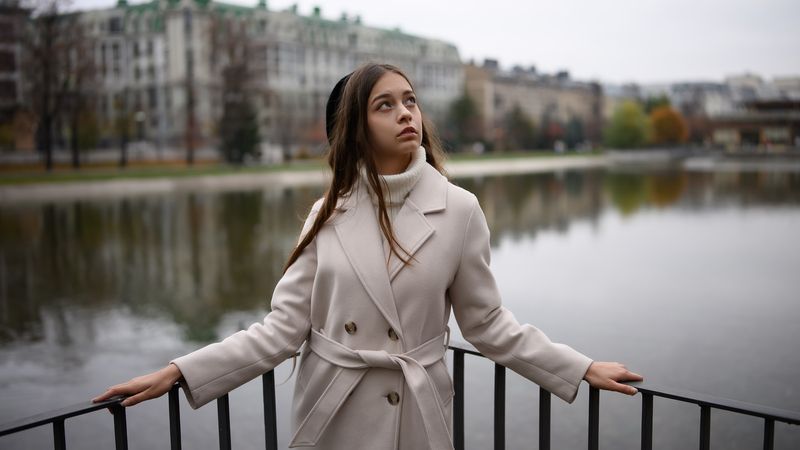 женский портрет, уличный портрет, портрет девушки, осенние портреты, городские портреты, осень, female portrait, street portrait, portrait of a girl, autumn portraits, city portraits, autumn, Autumnphoto preview