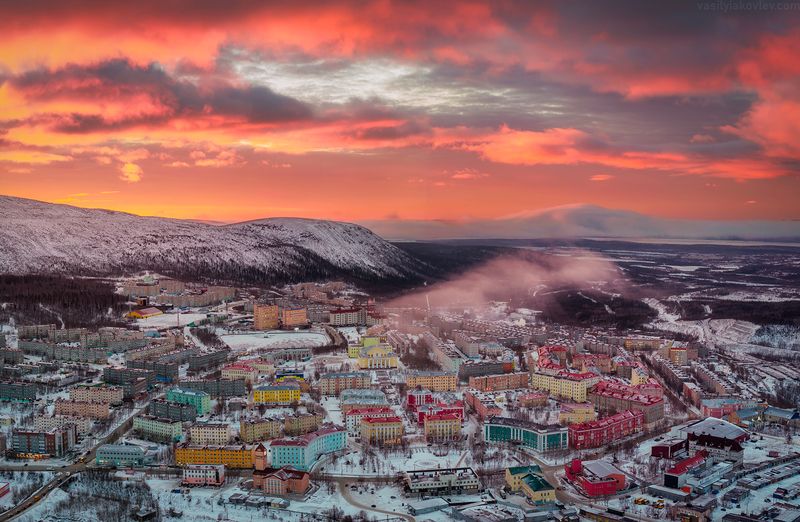 кольский, фототур, яковлевфототур, териберка, северноесияние, арктика Кировск на закатеphoto preview