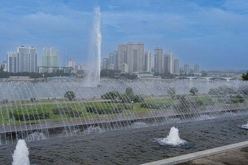 Утро. Фонтанphoto preview