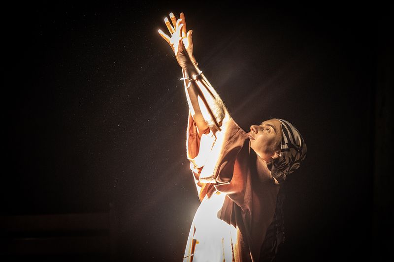 К светуphoto preview