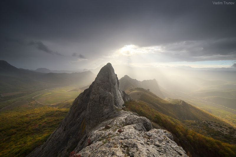 крым, судак, таракташ, таракташские горы Свет и тьма фото превью