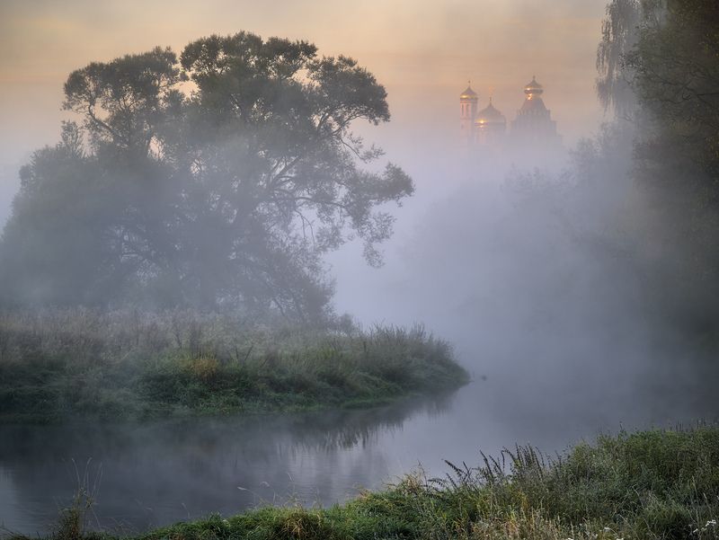 новый иерусалим, осень, река истра Начинается день...photo preview