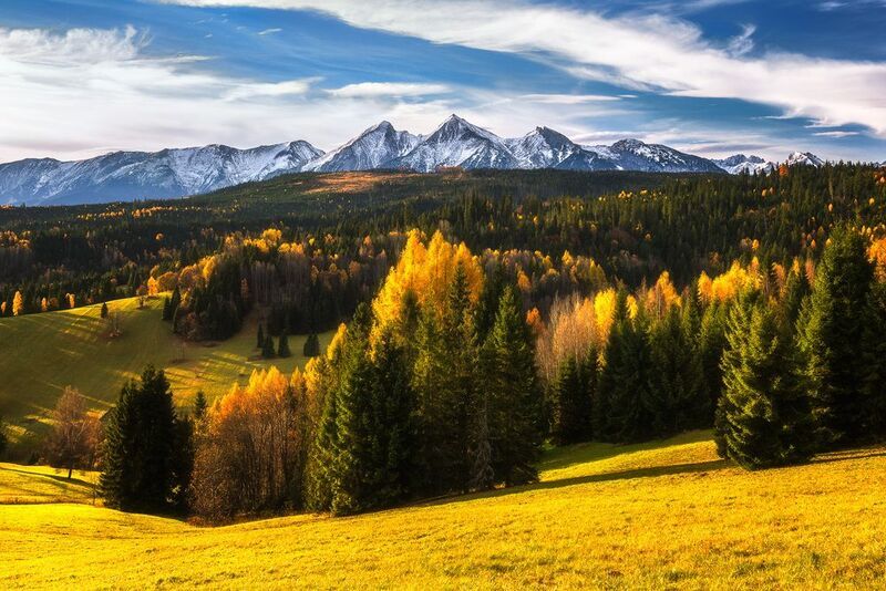 Morning under the mountainsphoto preview