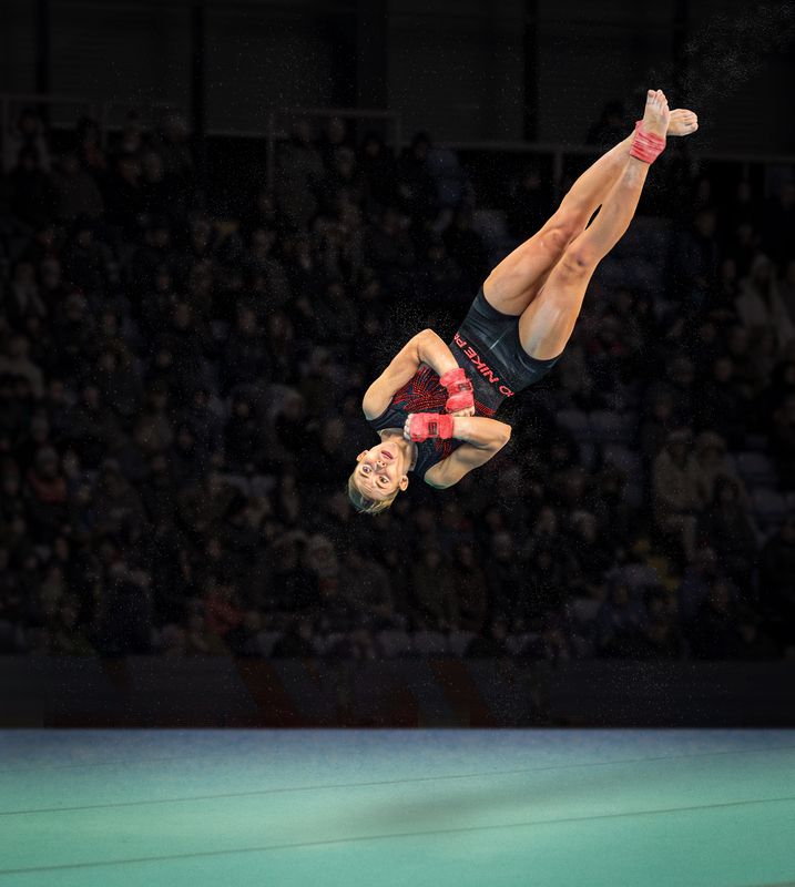 #gymnastics #sport #sports_photography one and a half twists on floorphoto preview