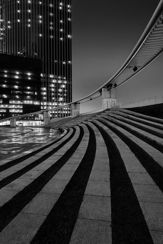 Тёмные линии. photo preview