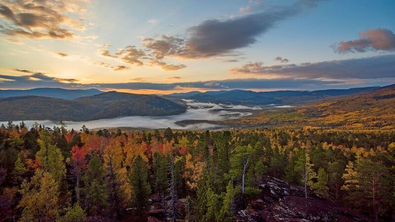 кутурчинское, белогорье, горы, саяны, утро, осень Сонное утро долины тумановphoto preview