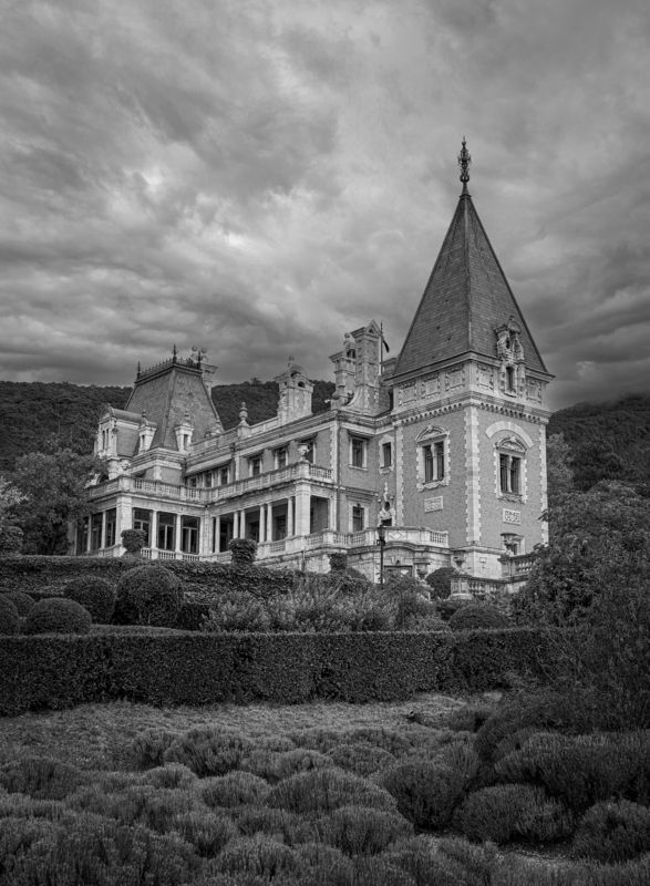 дворец, массандра, крым, ялта, архитектура, памятник, россия, панорама, чб Массандровский дворецphoto preview