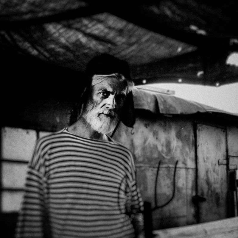 мужской портрет, мужчина, портрет В деревнеphoto preview