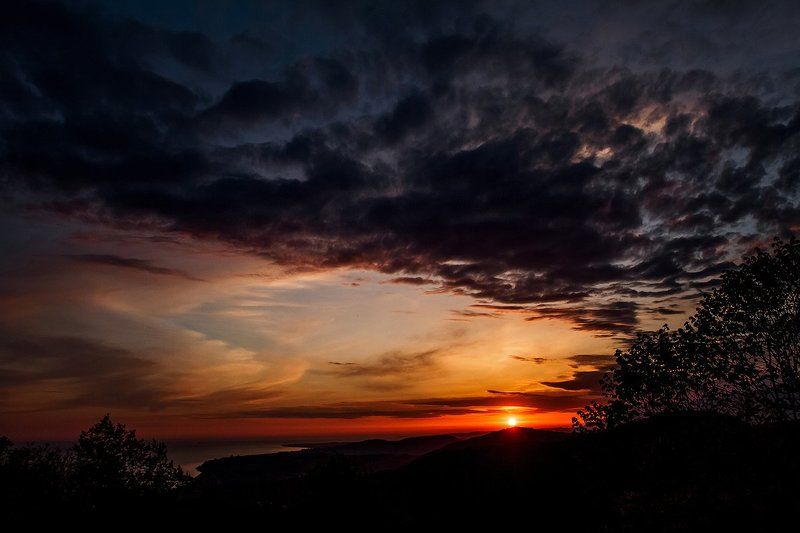 море абхазия горы небо пейзаж закат путешествия отдых  Закатphoto preview