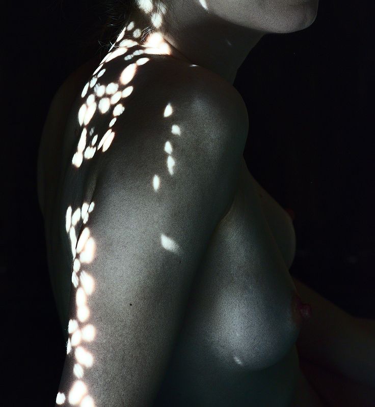 body, girl, model, Moscow, flare, light Телоphoto preview